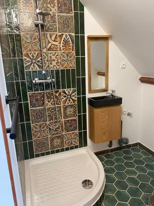 Maison Du Cap Lihou, Duplex Au 1Er Et 2Eme Etage Mansarde, Quartier Historique, グランビル エクステリア 写真