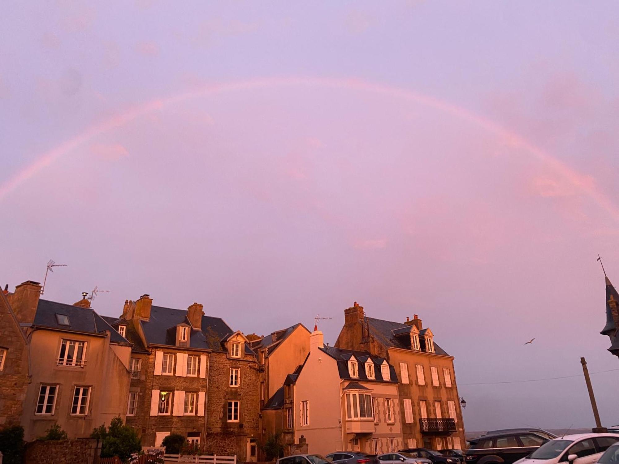 Maison Du Cap Lihou, Duplex Au 1Er Et 2Eme Etage Mansarde, Quartier Historique, グランビル エクステリア 写真